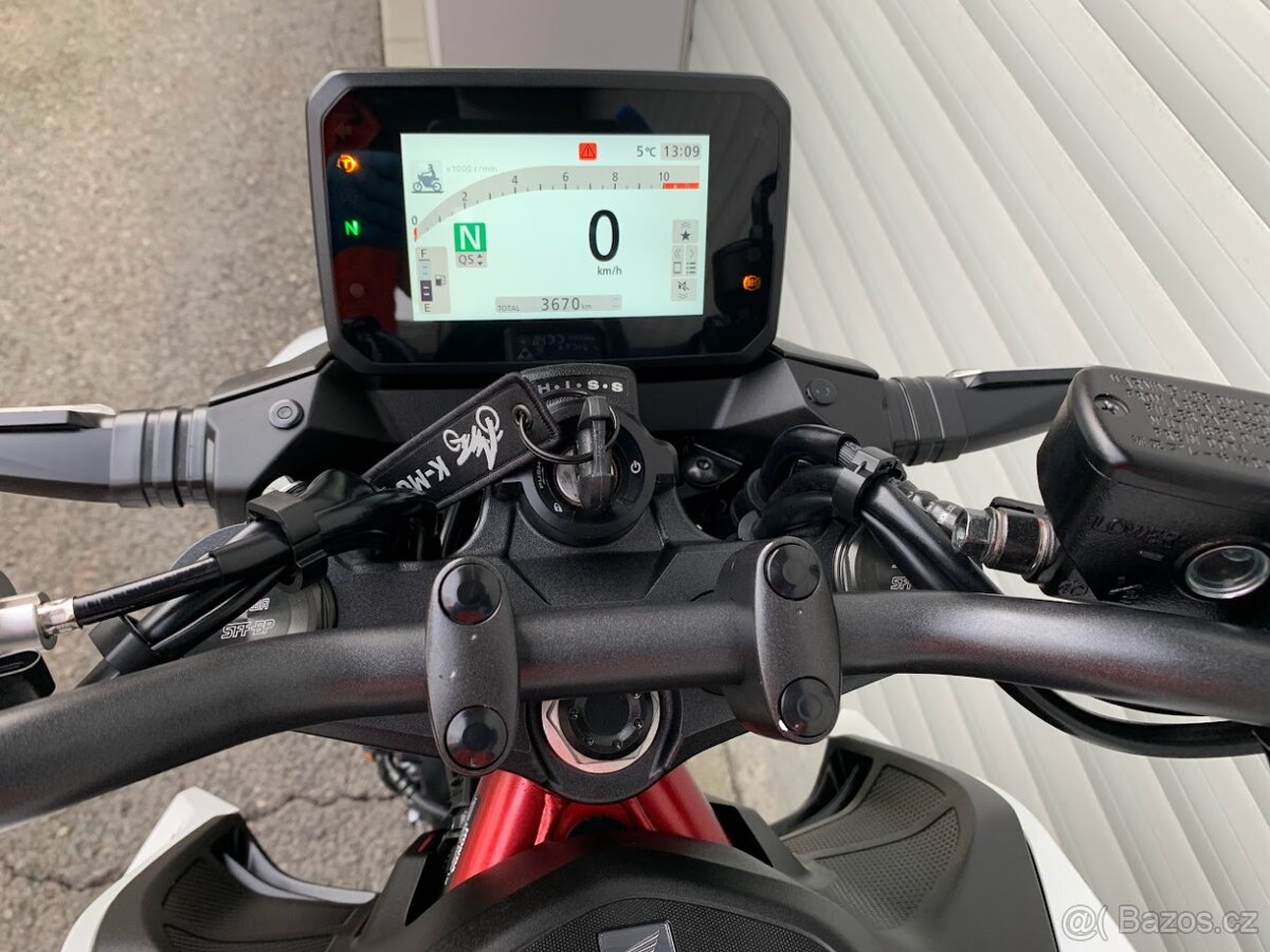 Honda CB 750 Hornet 35kW NOVÝ MODEL - 20