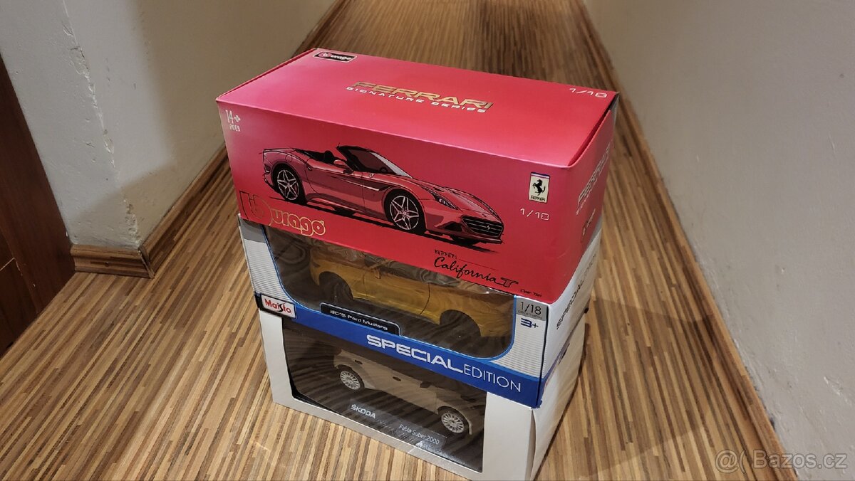 Modely aut 1:18 - 20