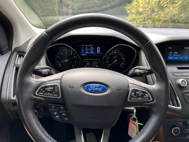 na prodej Ford Focus 1.0Ecoboost 74kw Business - 20