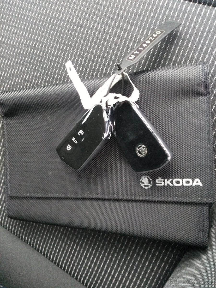 Škoda Octavia IV 2.0 TDI Executive /85 kW/ - 20