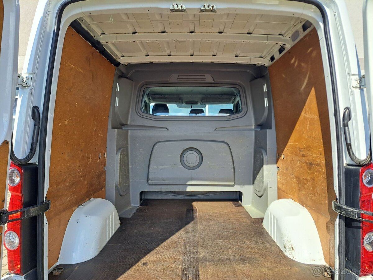 Volkswagen Crafter 2.0 TDI, 7 míst - 20