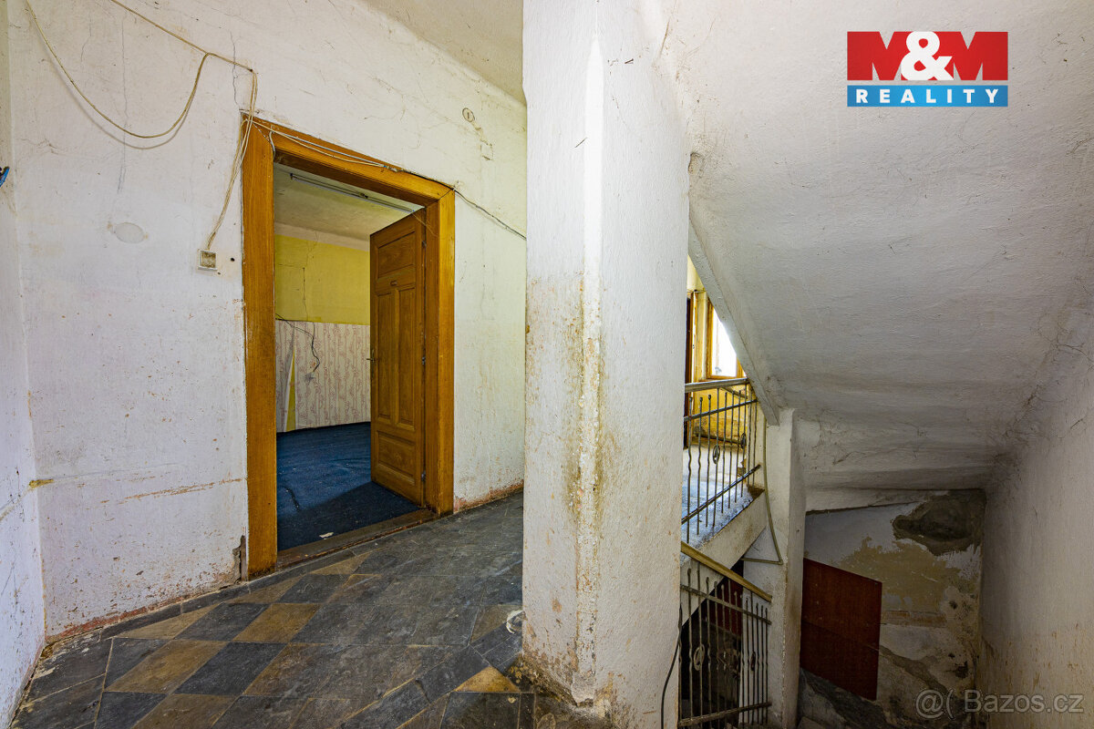 Prodej komerčního objektu, Uhlířské Janovice, ul. Komenského - 20