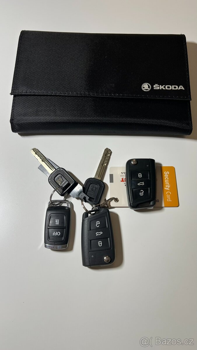 Škoda Karoq,2.0 tdi,110kw,ACC,DCC,4x4,Webasto,Kessy,Tažné - 20