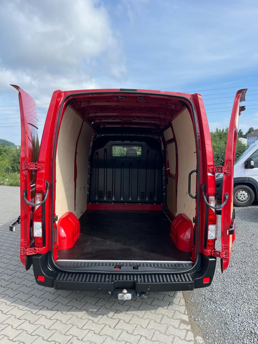 PŘEDVÁDĚCÍ NISSAN INTERSTAR L2H2 2.3DCi 110kW,R23,KLIMA,TOP - 20