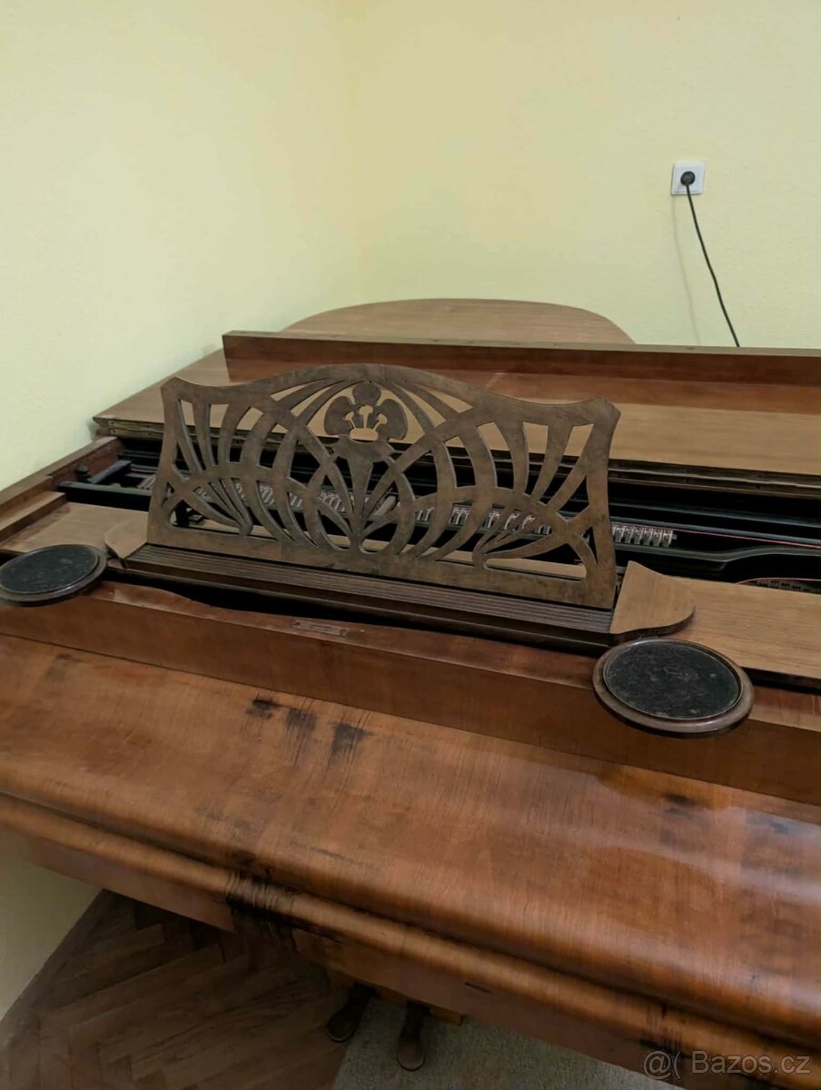 Klavír - 20