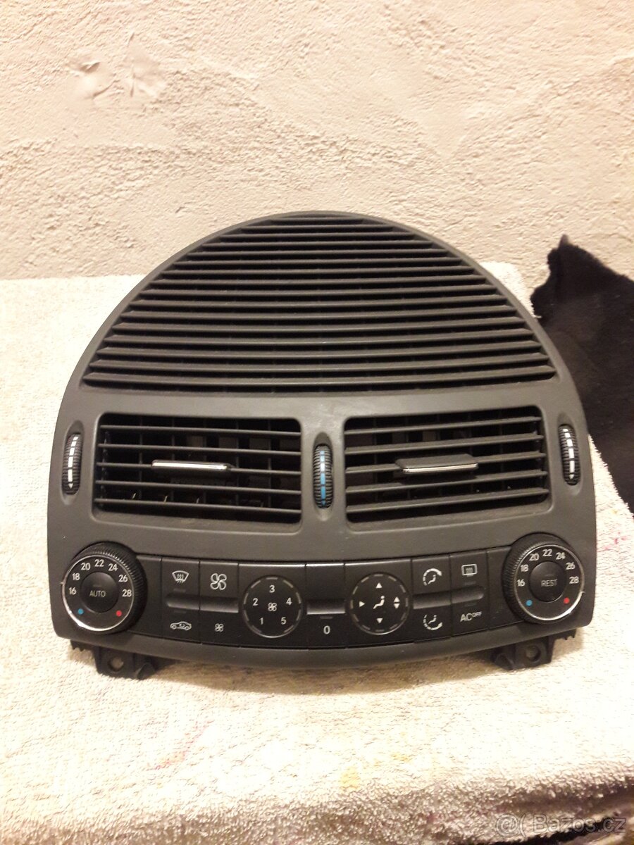 Mercedes e211 radici paka automat výbava classic - 20