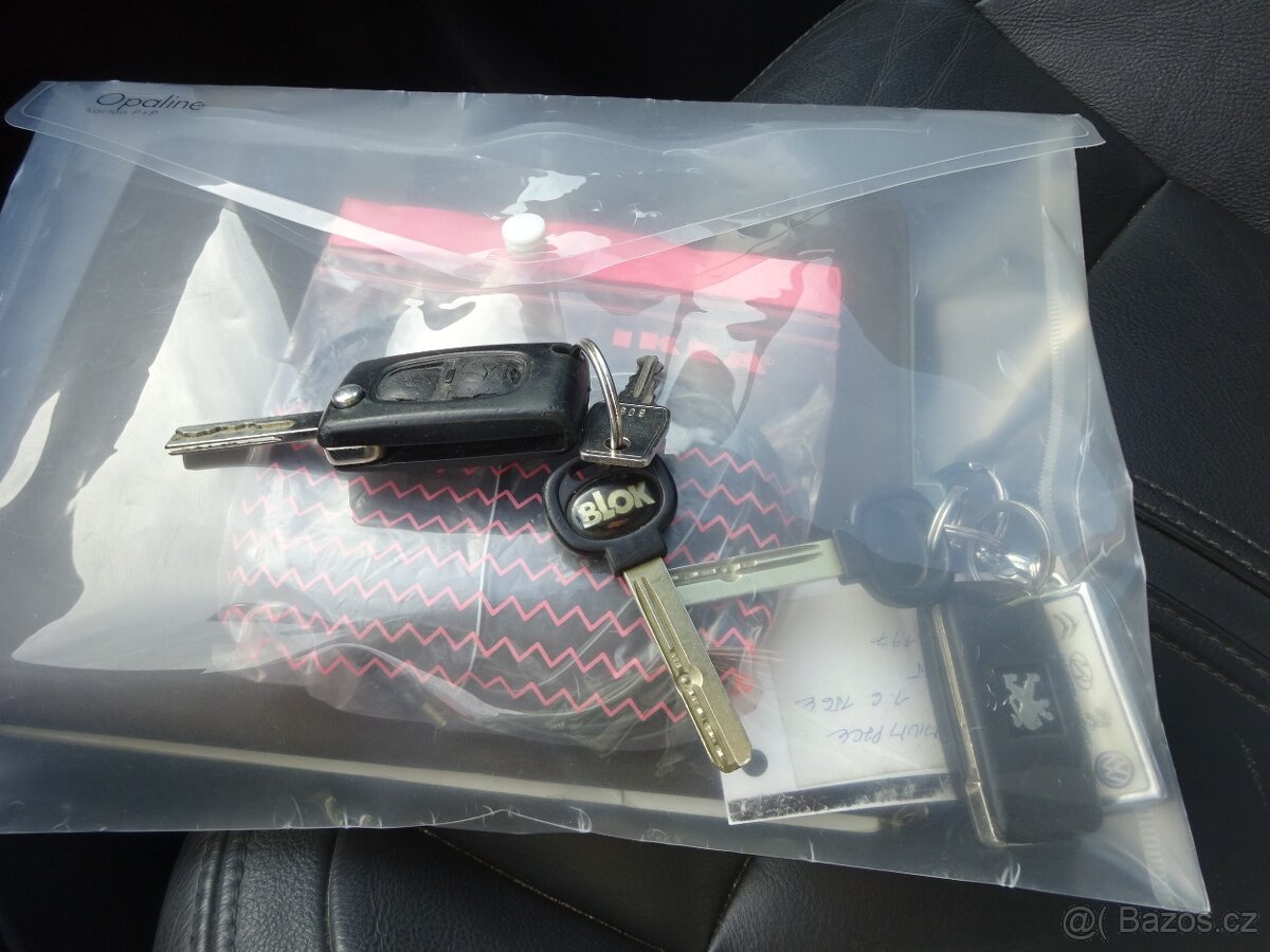 Peugeot 5008 1.6i r.v.2010 (115 kw) stk:4/2027 Koupeno ČR - 20