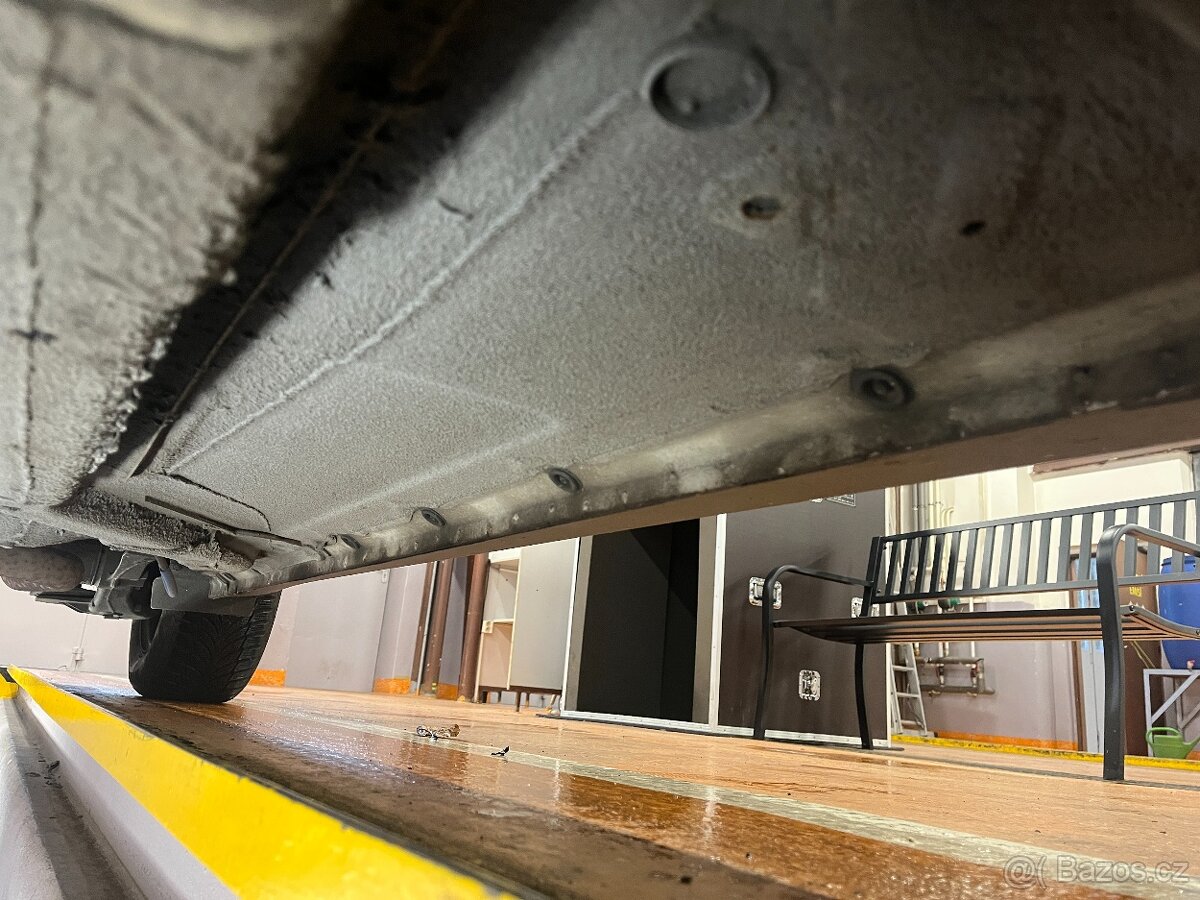 Orlando 1,8i ++++SERVISOVÁNO+PĚKNÝ STAV++++ - 20