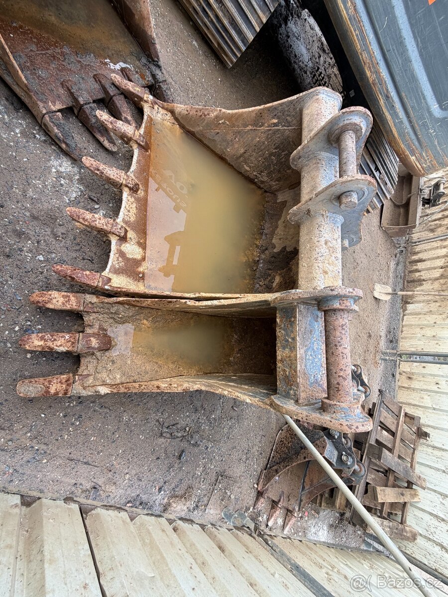 Pásové rypadlo Volvo EC140DL - 20