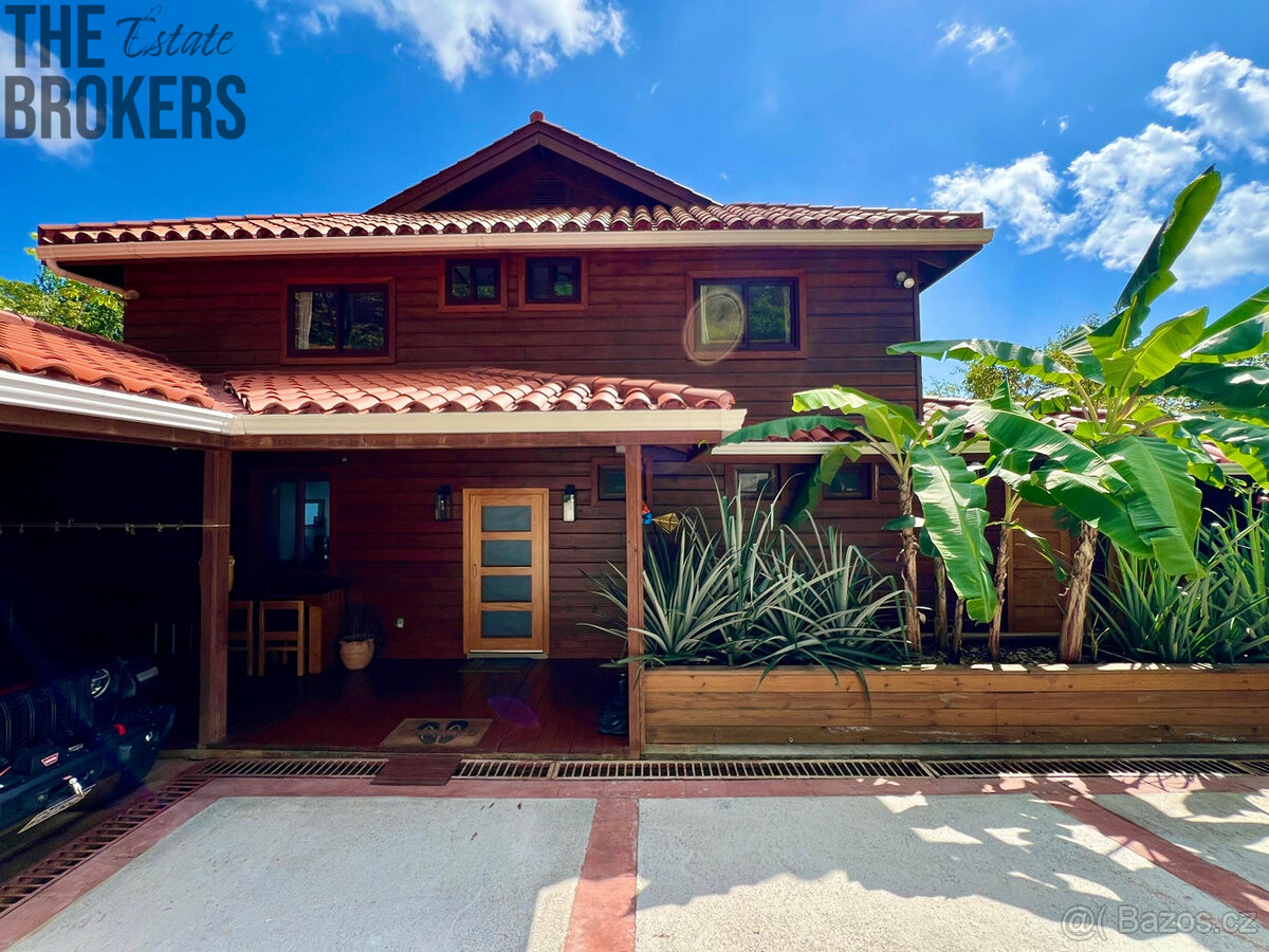 Ocean View 3BD & 2.5BT Home Lost Isles Estate, Roata - 20