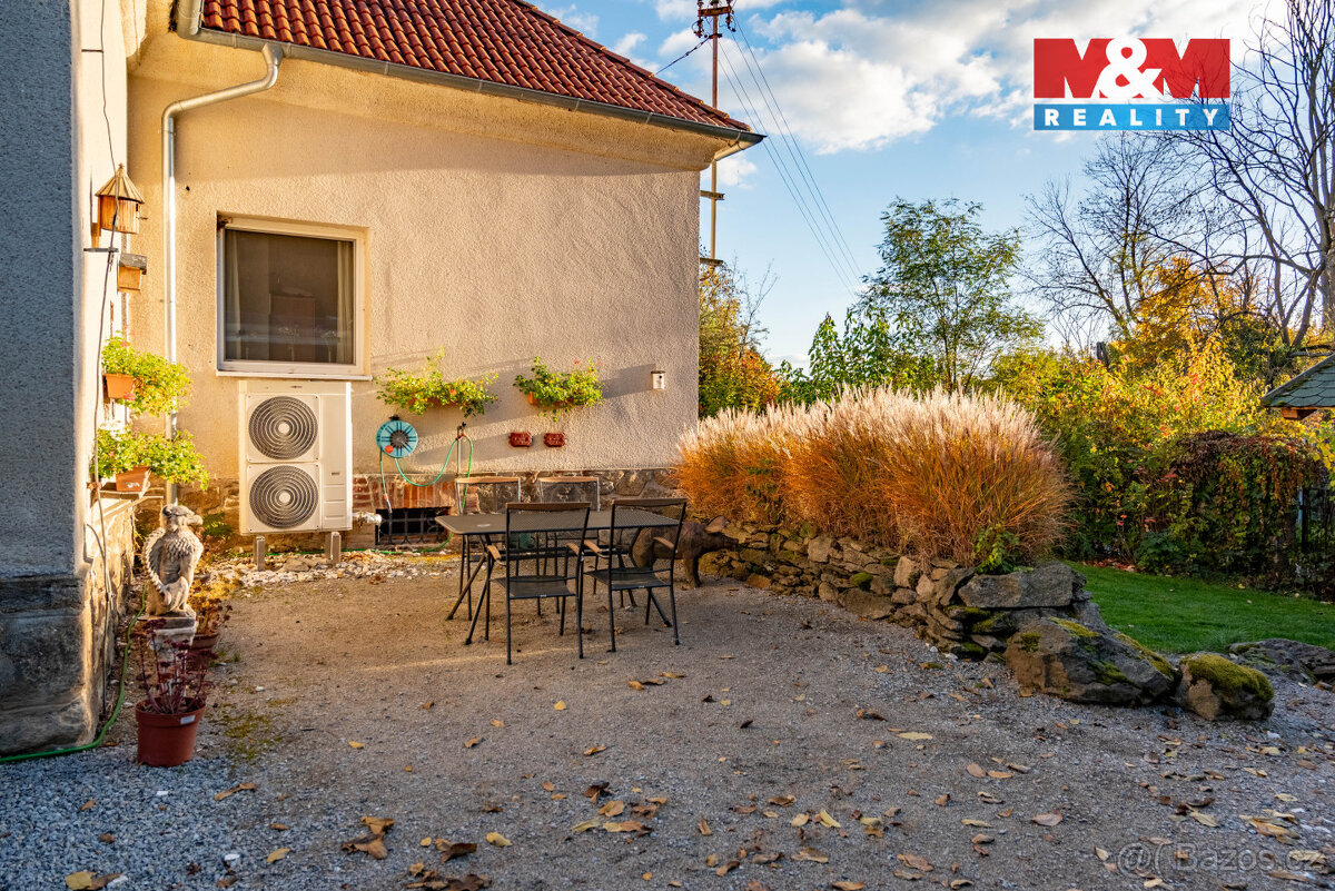 Prodej rodinného domu, 350 m², Střelské Hoštice - Sedlo - 20