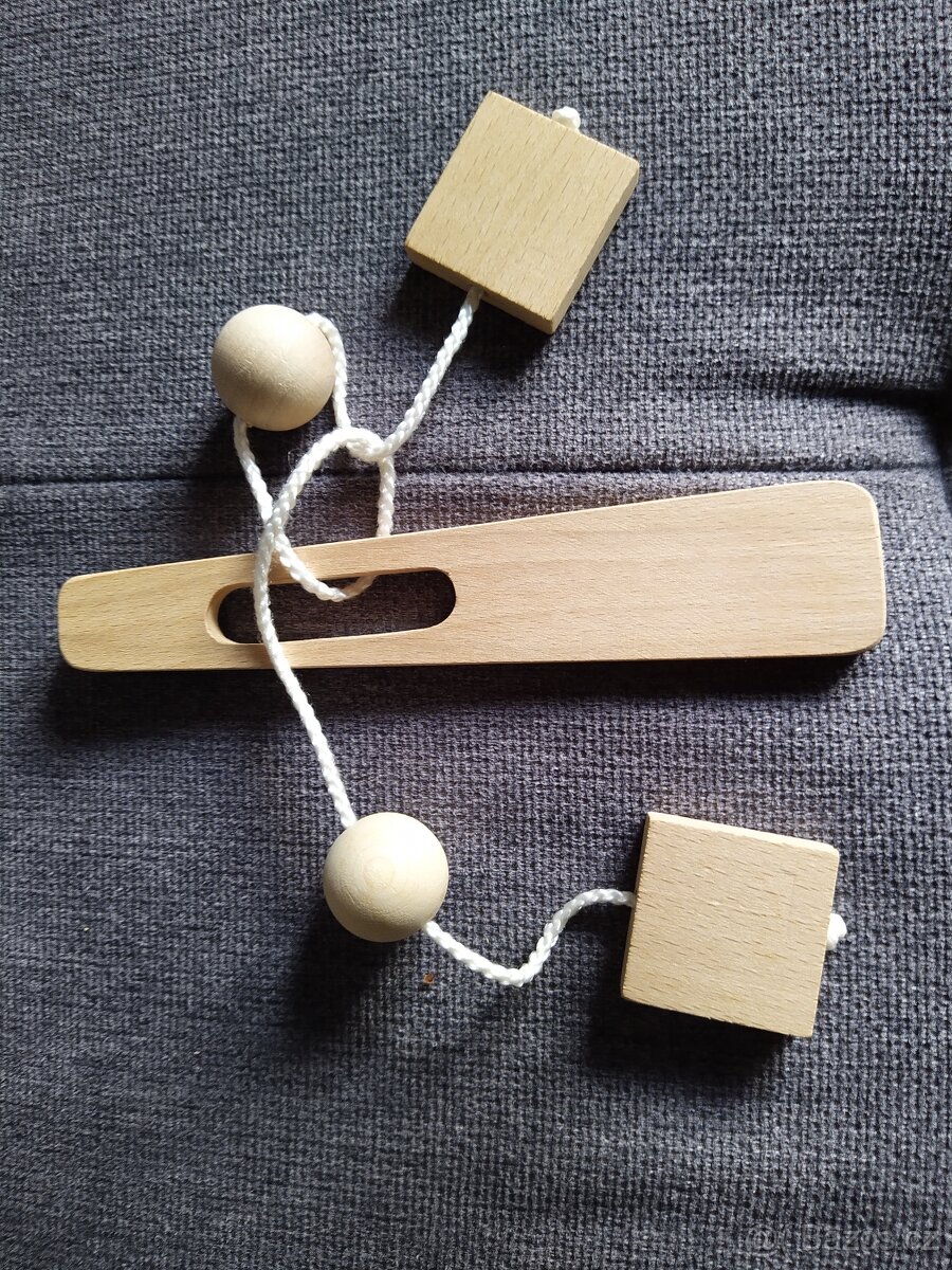 had, krokodýl, letadlo, kůň, žába, myš,hlavolam,mašina, bagr - 20