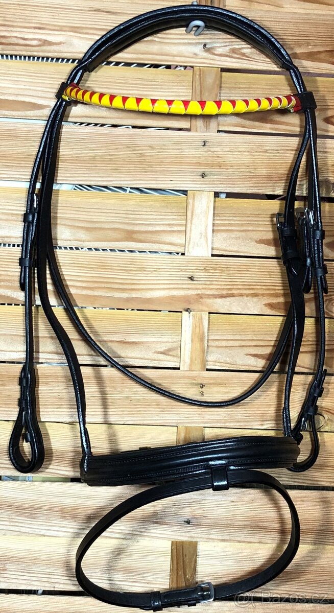 Čelenka na koně MIX černá KOMPLET SADA - 20