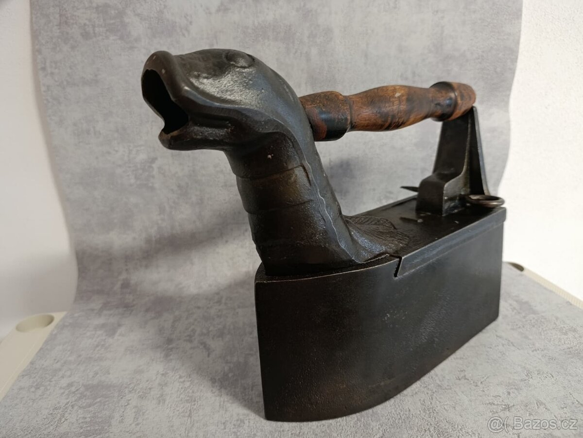 Obrovská atypická komínová žehlička, 9,65kg TOP - 20