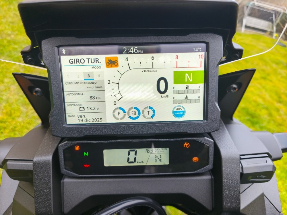 Honda CRF 1100 L Africa Twin (2023) jako nová, 16 tis.km - 20