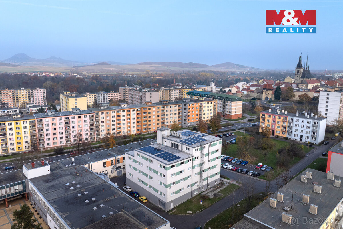 Pronájem kancelářského prostoru, 166 m², Louny, ul. Březinov - 20