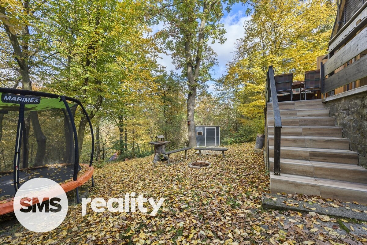 Útulná zrekonstruovaná chatka v srdci Moravského krasu – Jed - 20