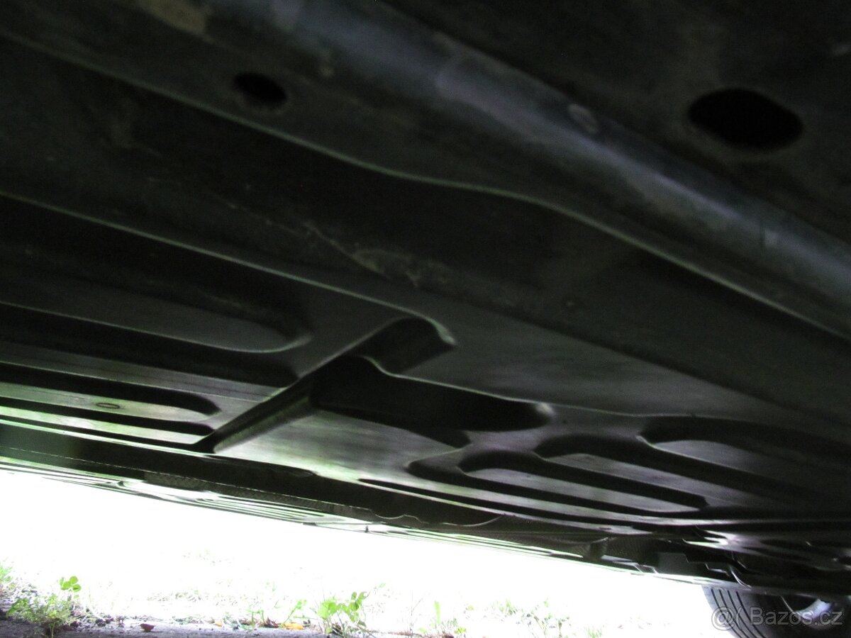 Mercedes-Benz E 220 cdi (W211) 125 Kw - 20