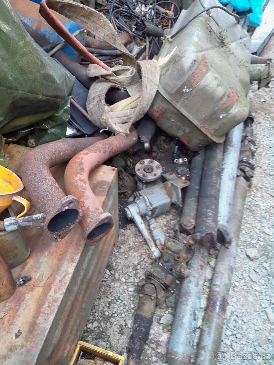 Praga V3S náhradní díly - 20