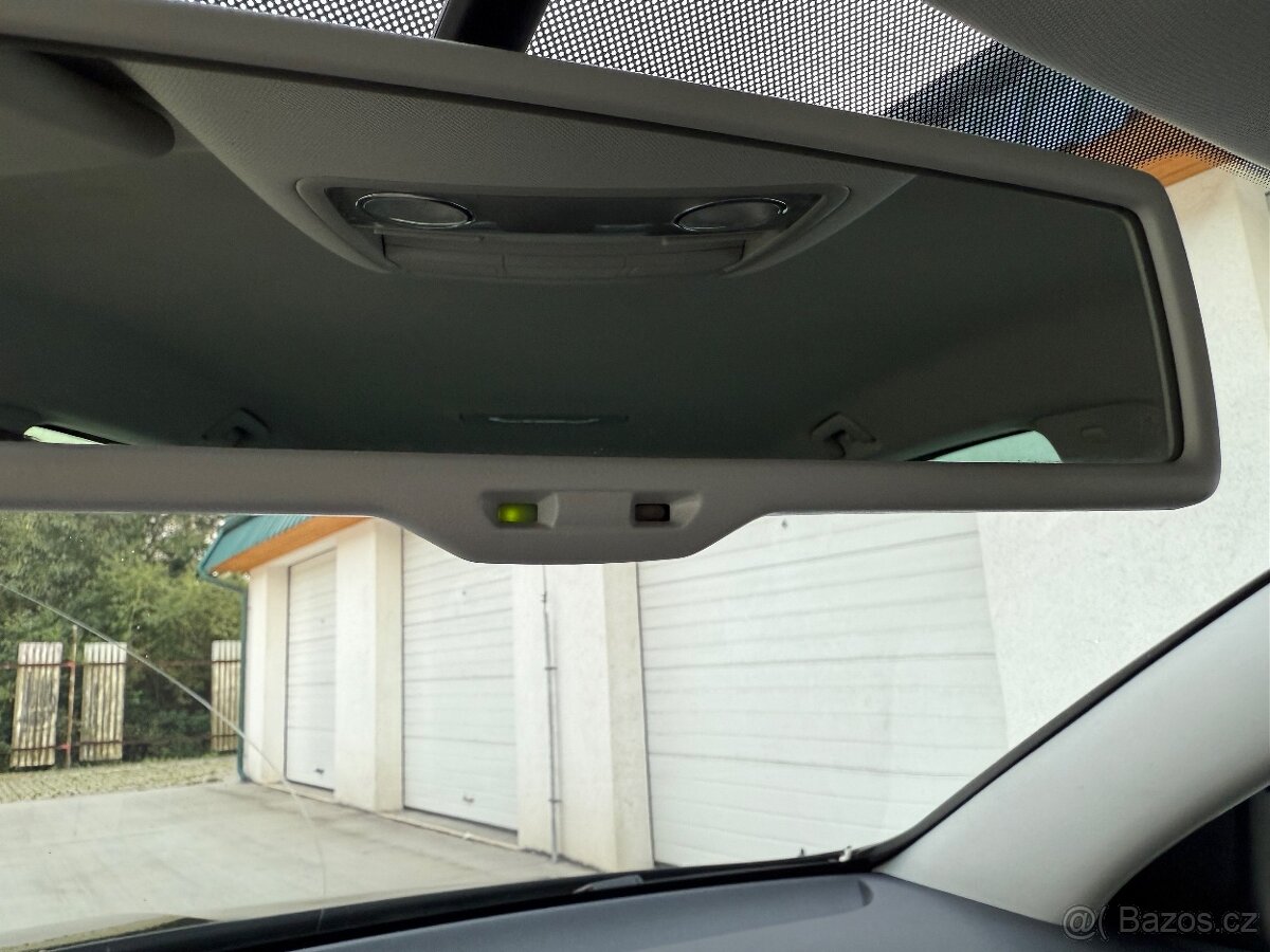 Skoda Superb 2.0 TDI CR DSG Elegance - 20