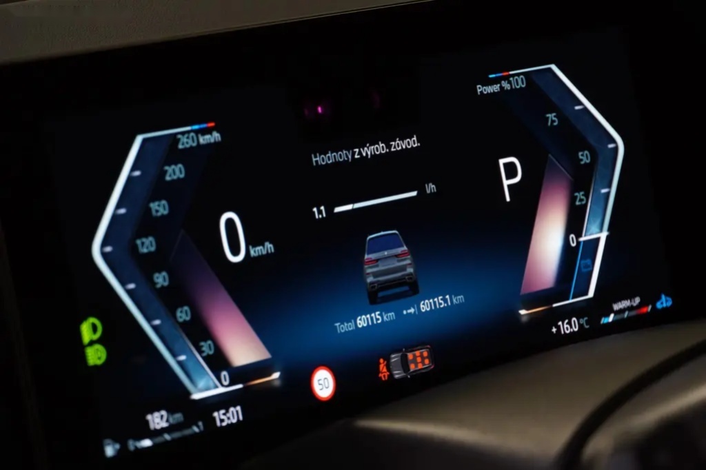 BMW X7, 40D,M-PAKET,HUD,TAŽNÉ,ČR.1.MAJ - 20