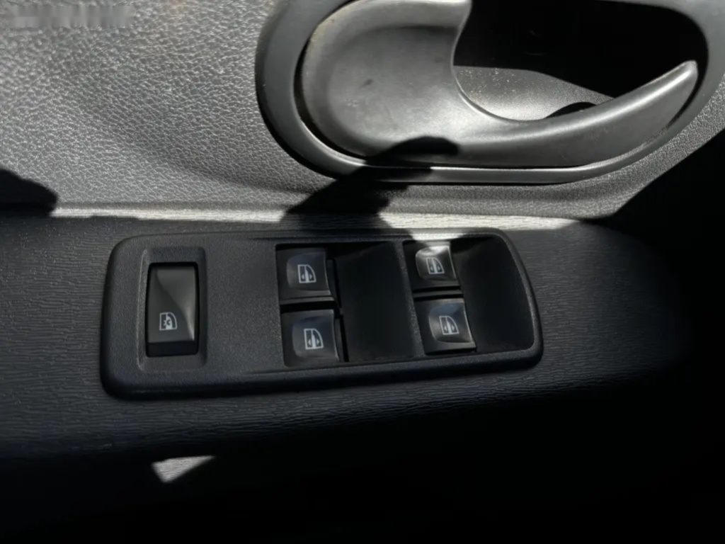 Dacia Lodgy, STEPWAY, 1.MAJ, TAŽNÉ - 20