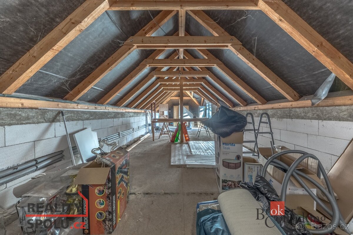 Prodej, domy/rodinný, 291 m2, U Rybníka 2/2, 25064 Zlonín, P - 20