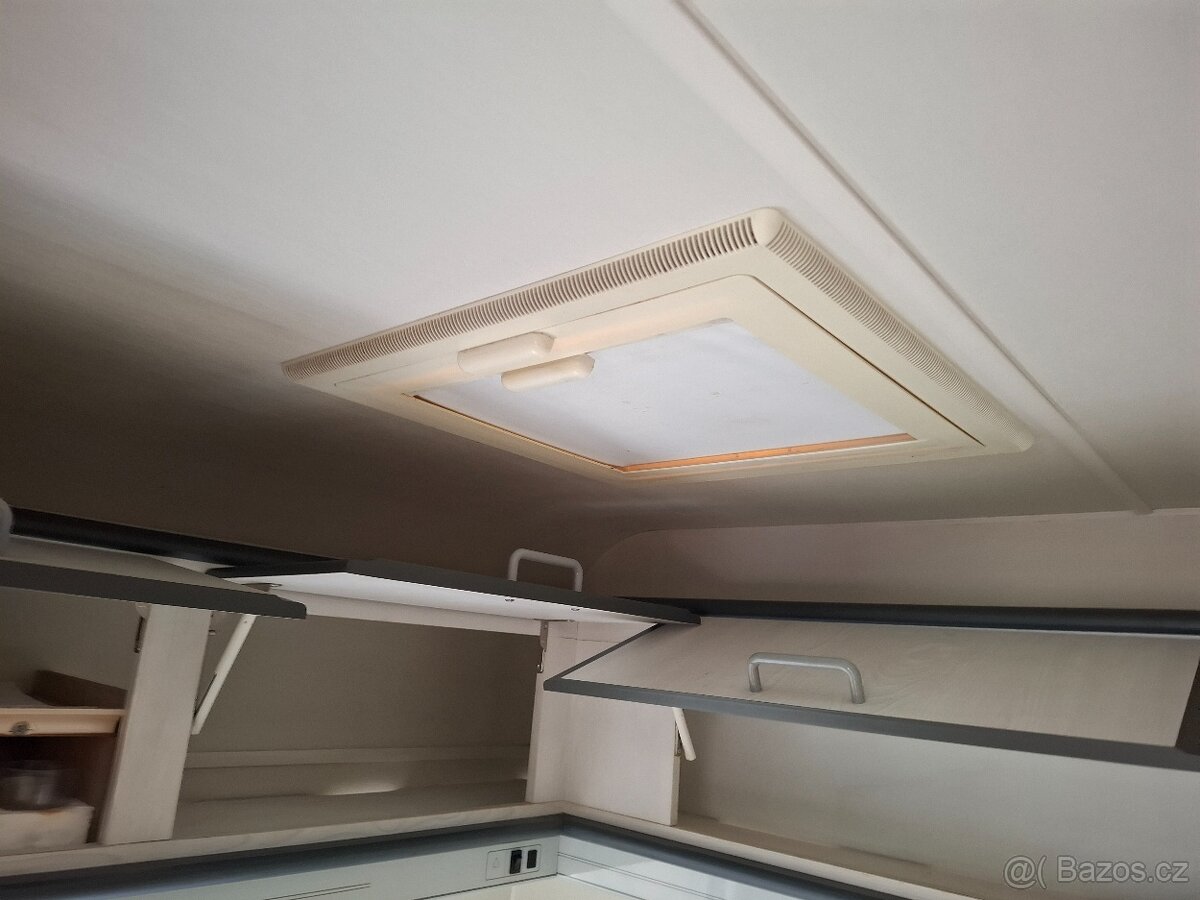 Obytny prives Chateau r.v.2006 - 20