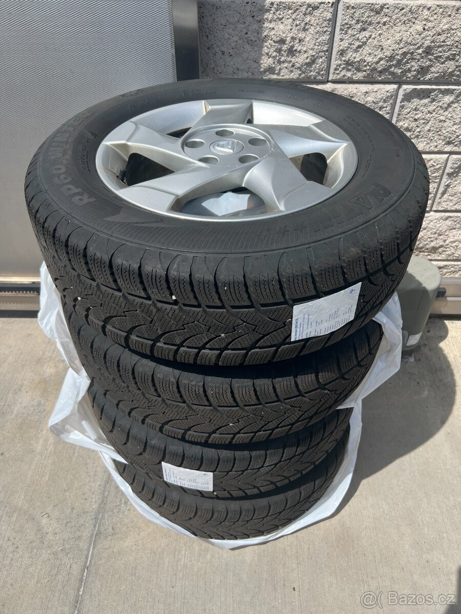 Dacia Duster 1.5 dci 79KW 1Majitel VELKÝ SERVIS 2X ALU KOLA - 20