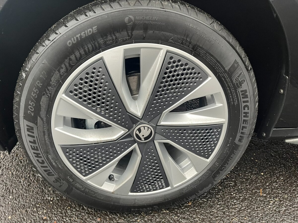 ŠKODA Kamiq Edice 130 let PREMIUM DSG nový ČR 5 LET ZÁRUKA - 20