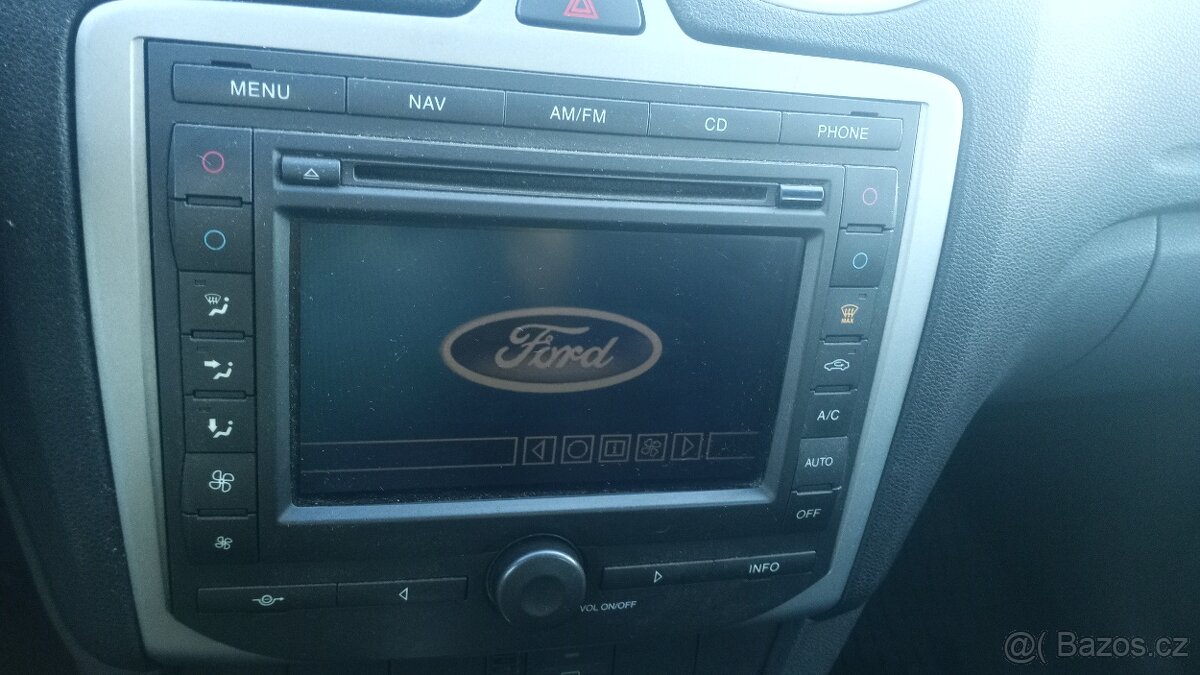 Ford Focus kombi 1.6tdci 80kw - 20