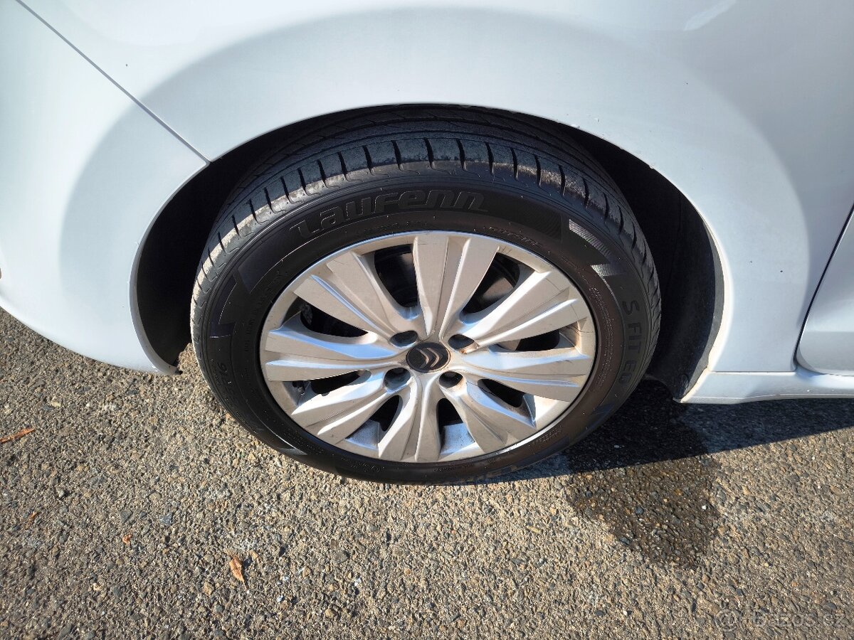 Citroen C3 Picasso 1.6VTi/88kW EXCLUSIVE 1.majitelka,ČR - 20