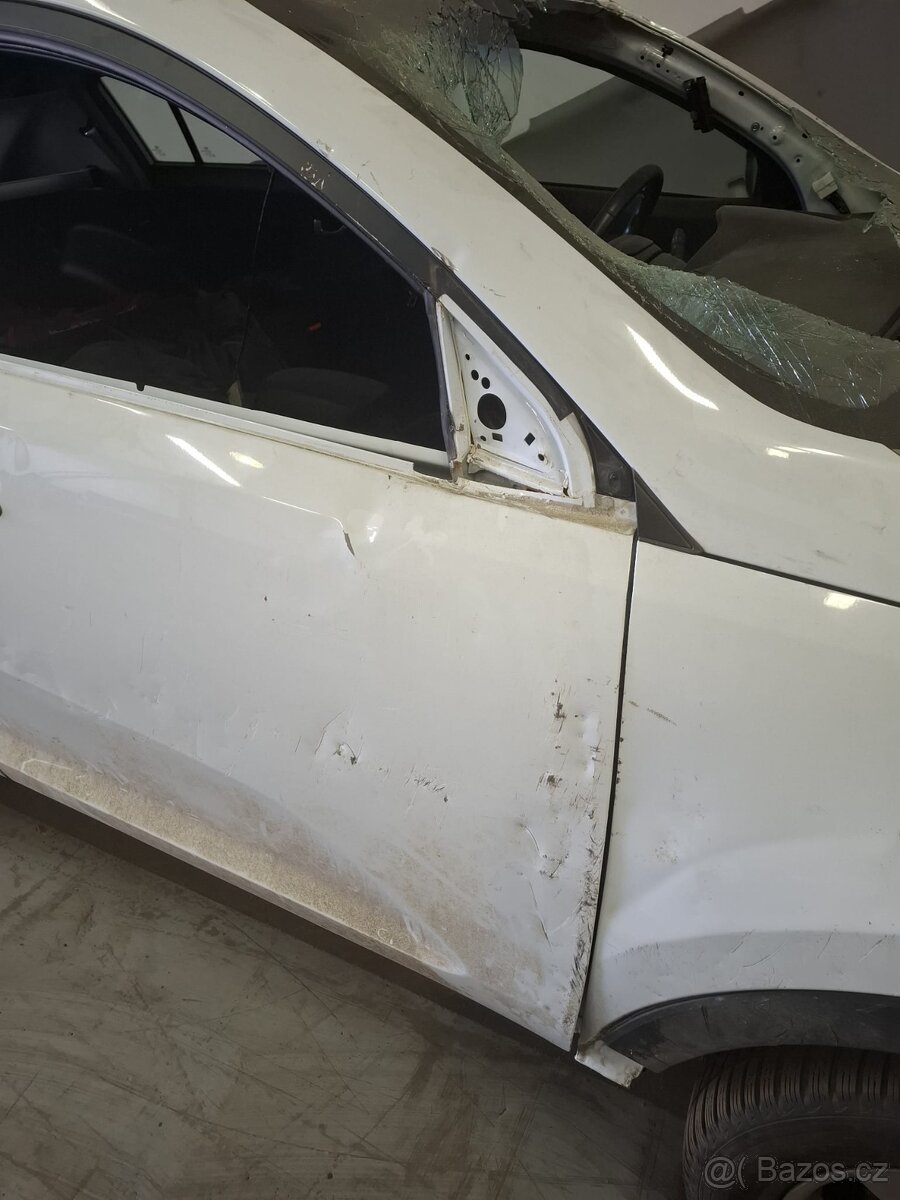 Kia Sportage 1.6 GDi 99kW rok 2012 - nájezd 117 xxx km - 20