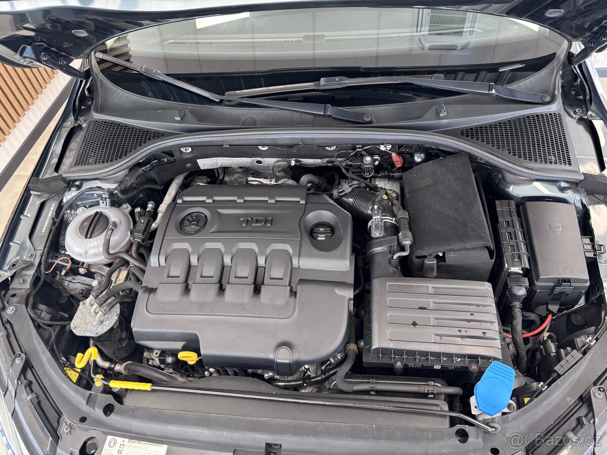 Škoda Octavia 1,6 TDI ELEGANCE - 20