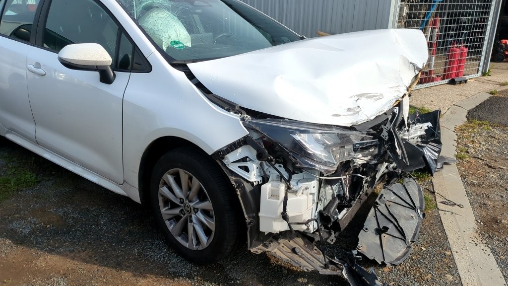 TOYOTA COROLLA Touring Sports RV 2024 45000km - 20