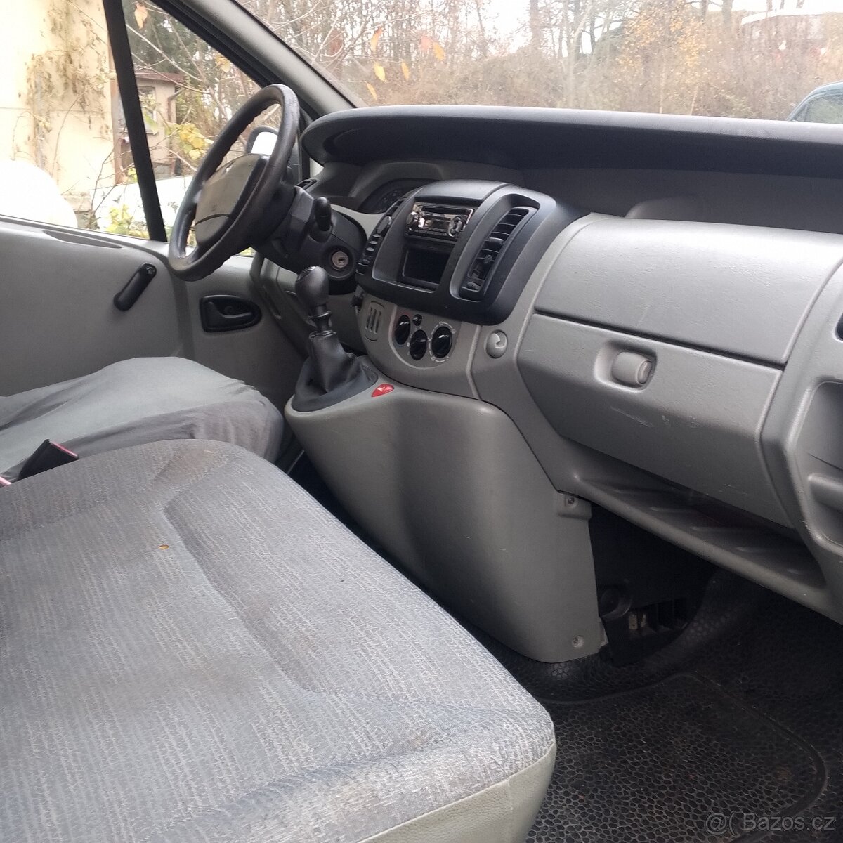 Renault Trafic 2.0 - 20