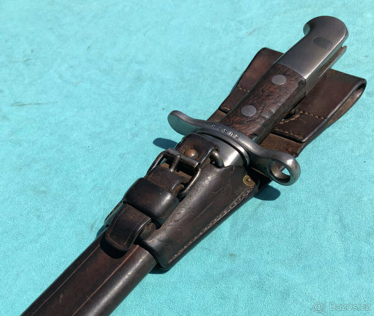 Švýcarský bodák M1914 s pilou - 20