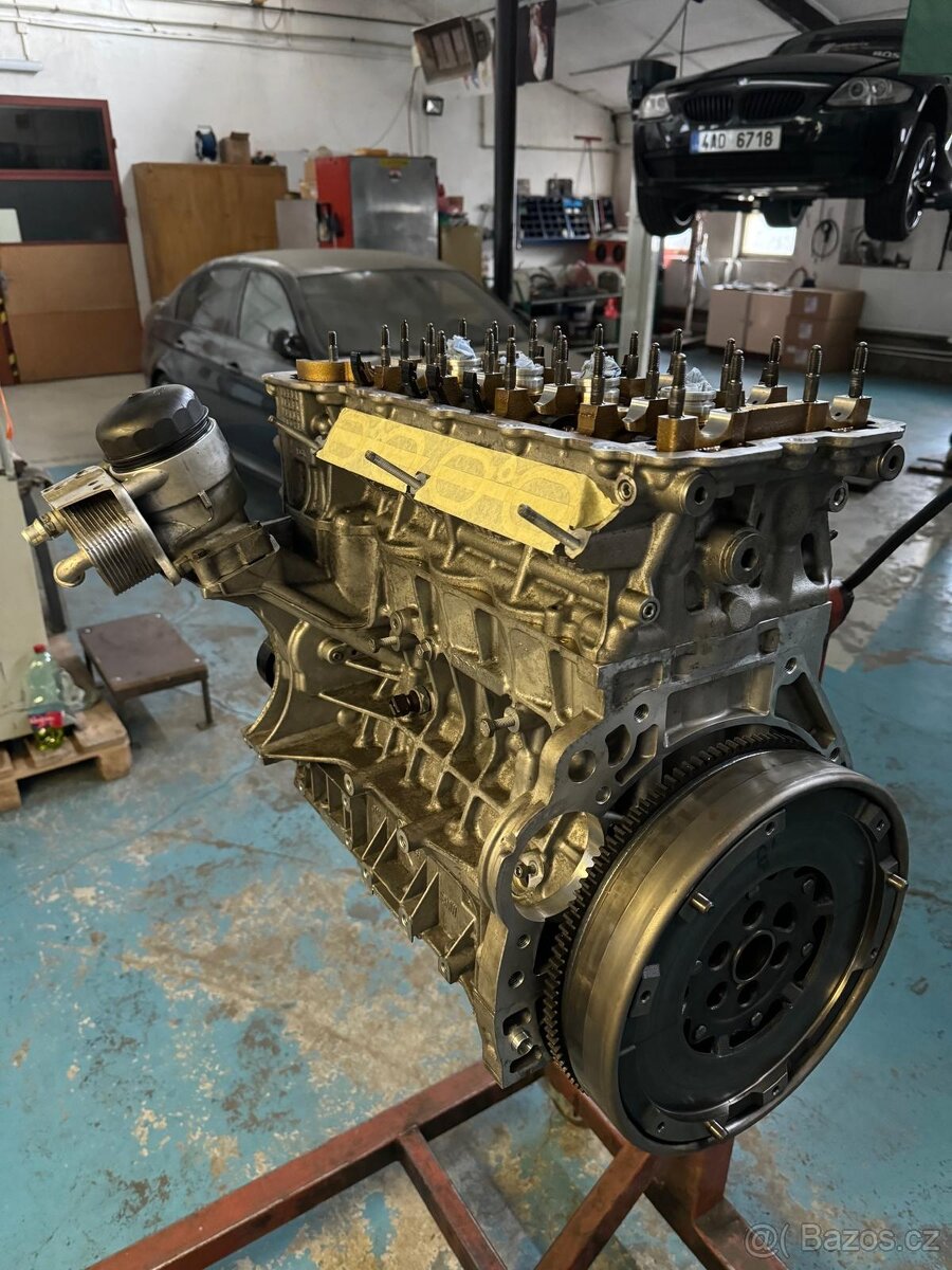 BMW 320si (E90) – limitovaná edice 2600 ks, rok 2006 - 20