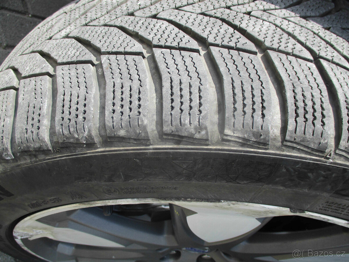 VOLVO XC70 2,4D 120KW CROSSCOUNTRY AWD GPS XENON 2013 - 20