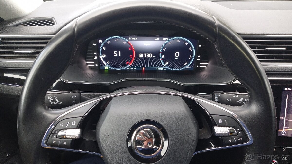 Škoda Superb, 2,0 TDi Laurin & Klement DSG - 20