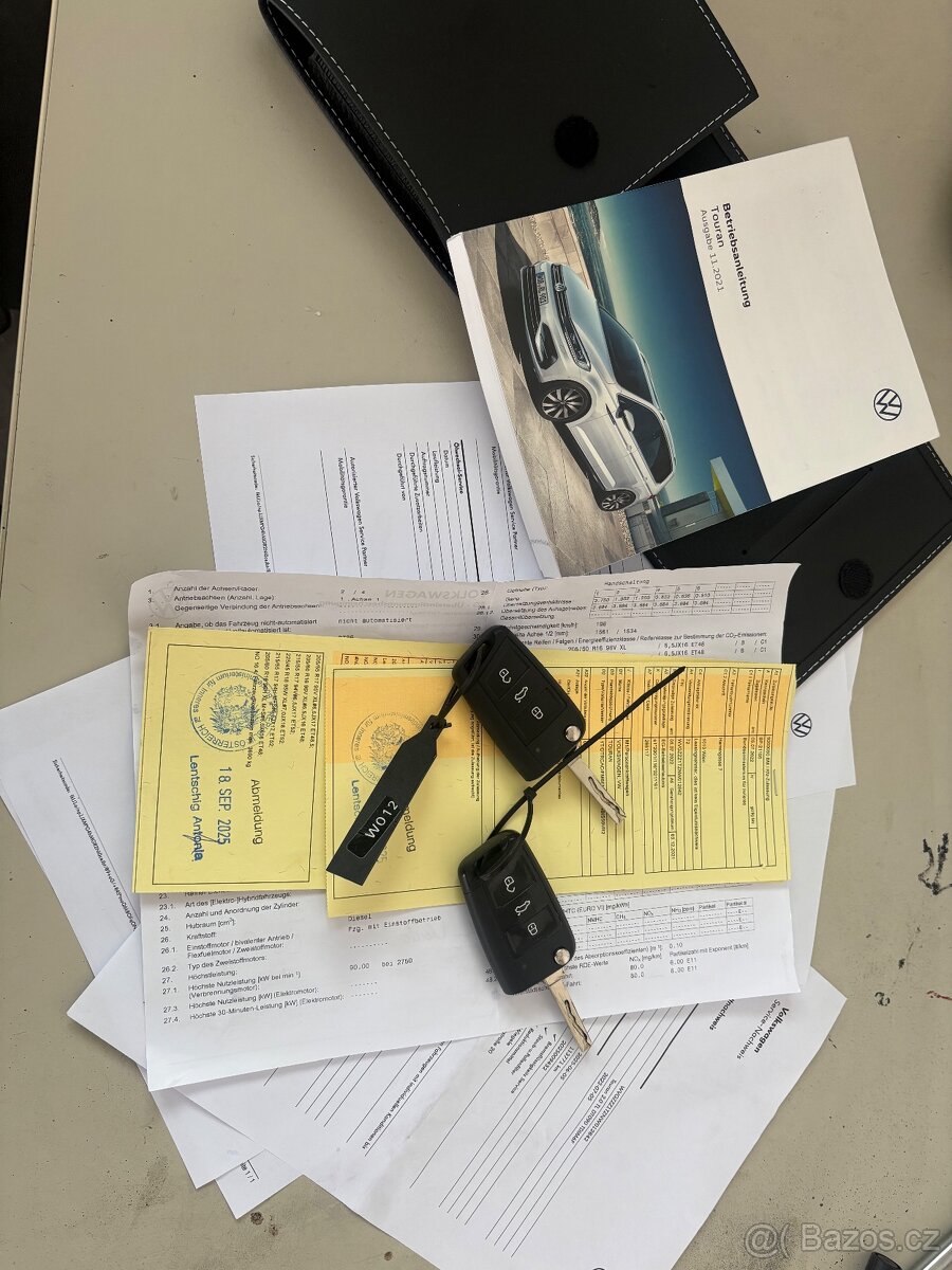 VW TOURAN 2.0TDI R.2023 128000km 2x kola TOP STAV - 20