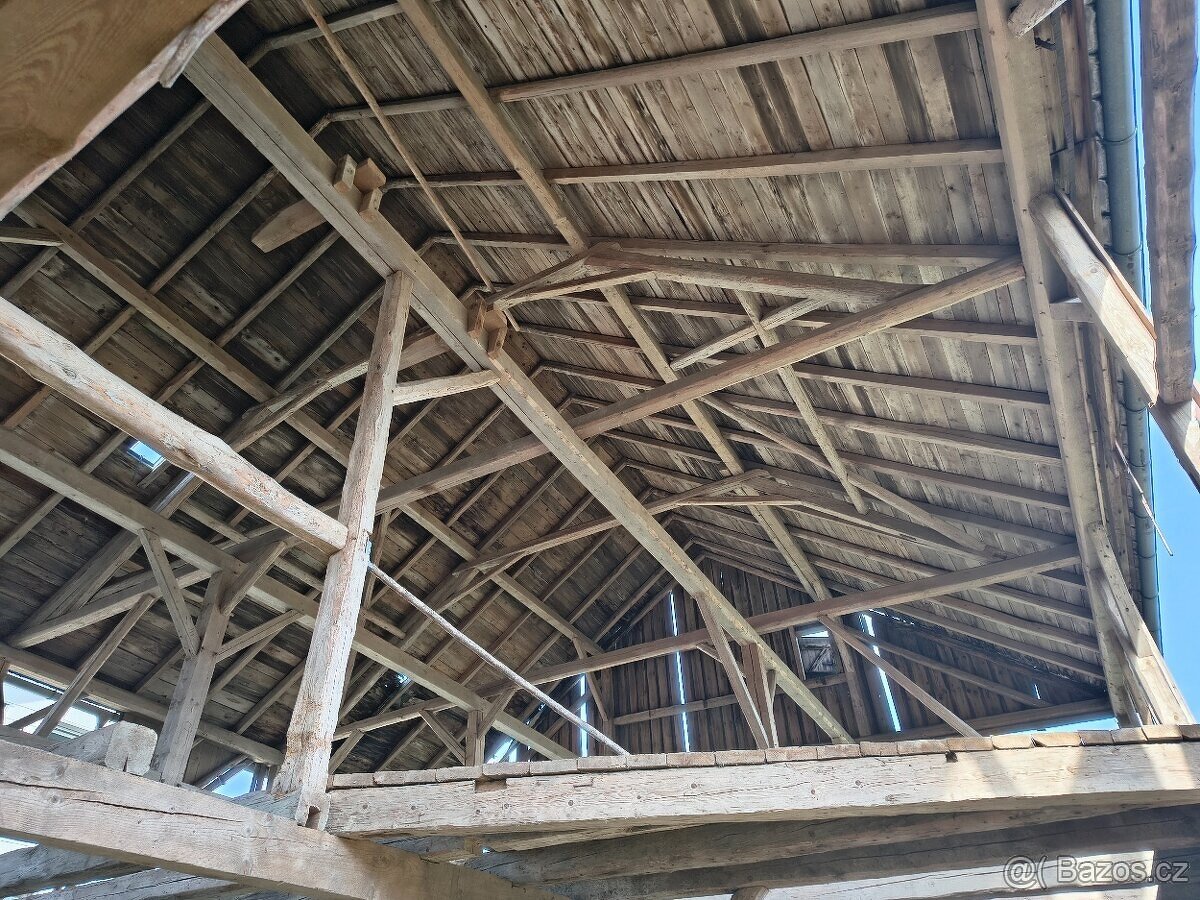 Staré Těšany trámy a staré prkna - 20