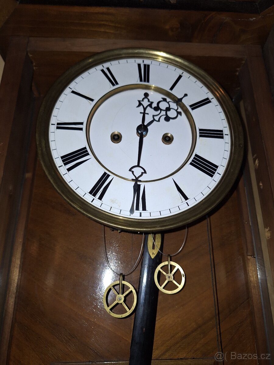 nástěnné dvouzávažové hodiny - 20