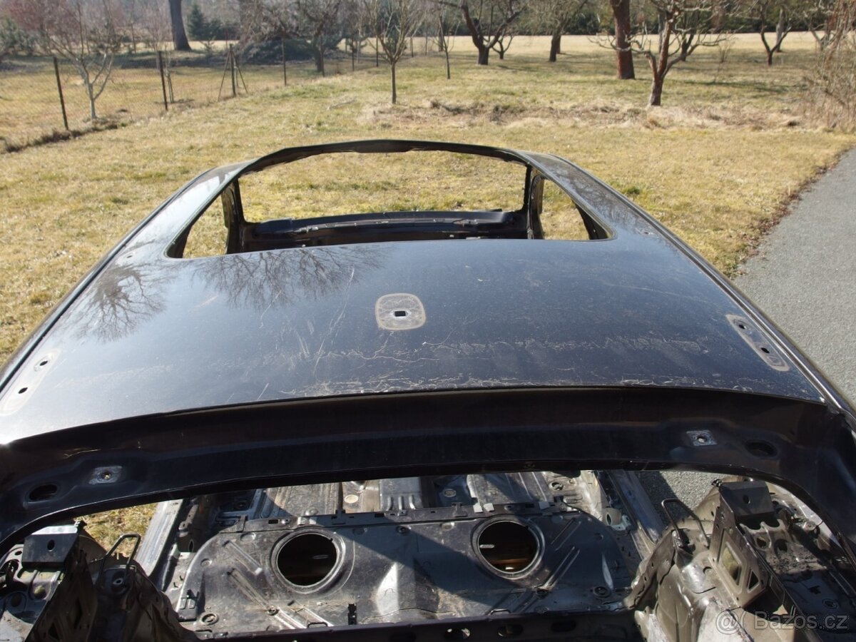 Skelet karoserie Škoda Superb II combi - 20