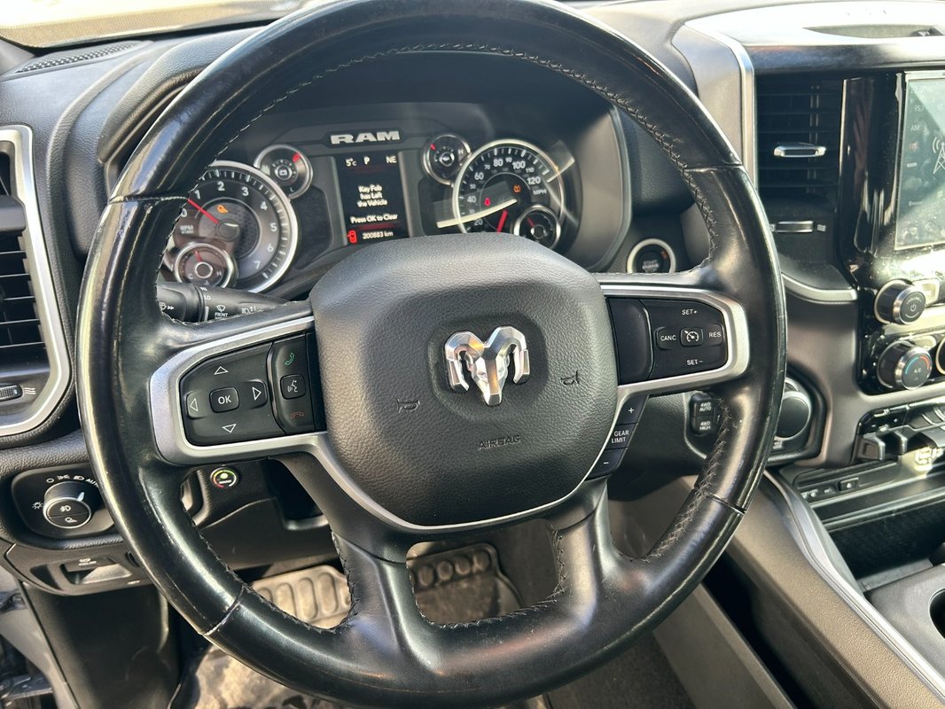 Dodge RAM 1500 5.7 HEMI 4x4 - 20