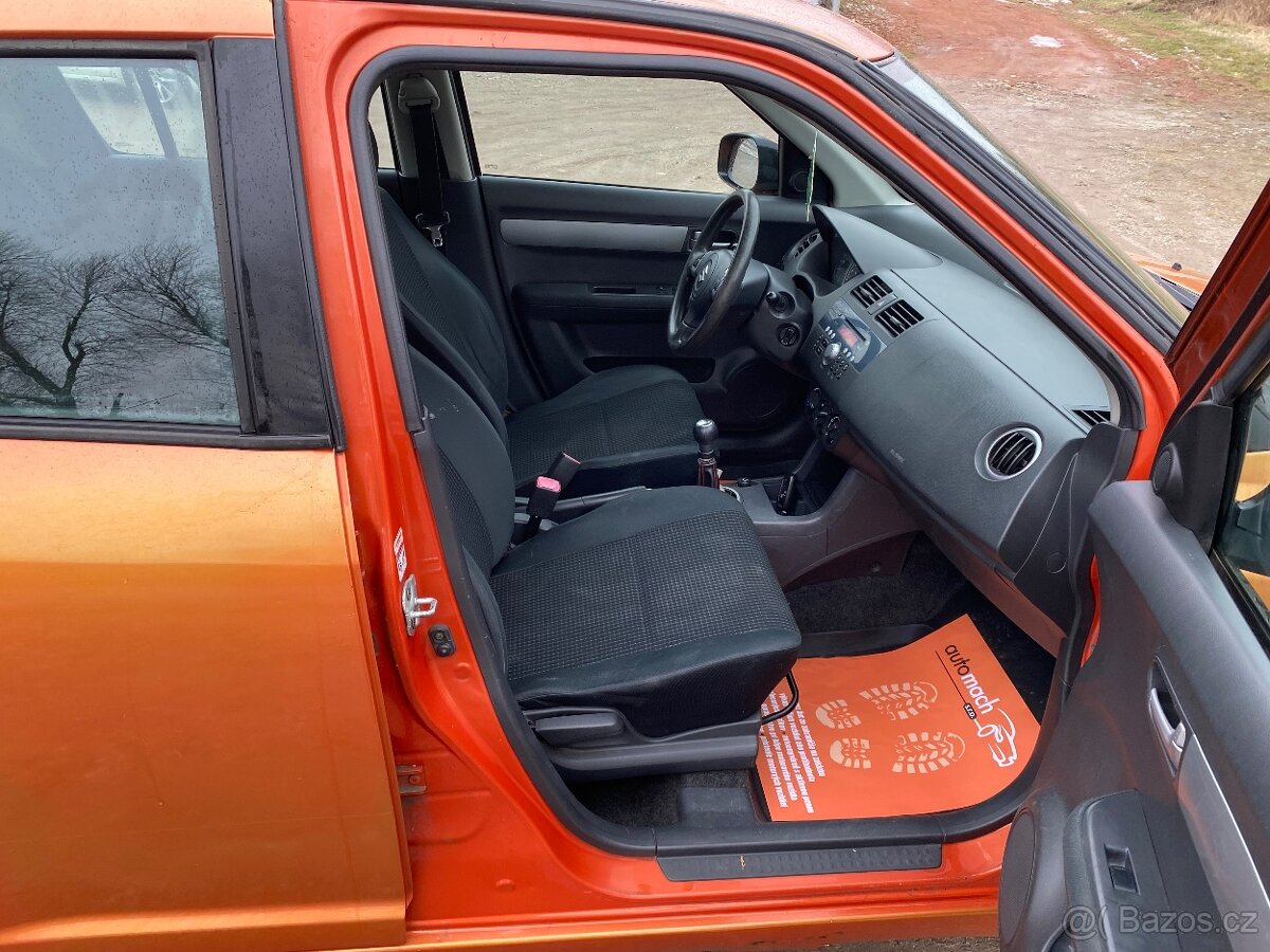 Predám Suzuki Swift 1,3 benzin rv 2005 - 20