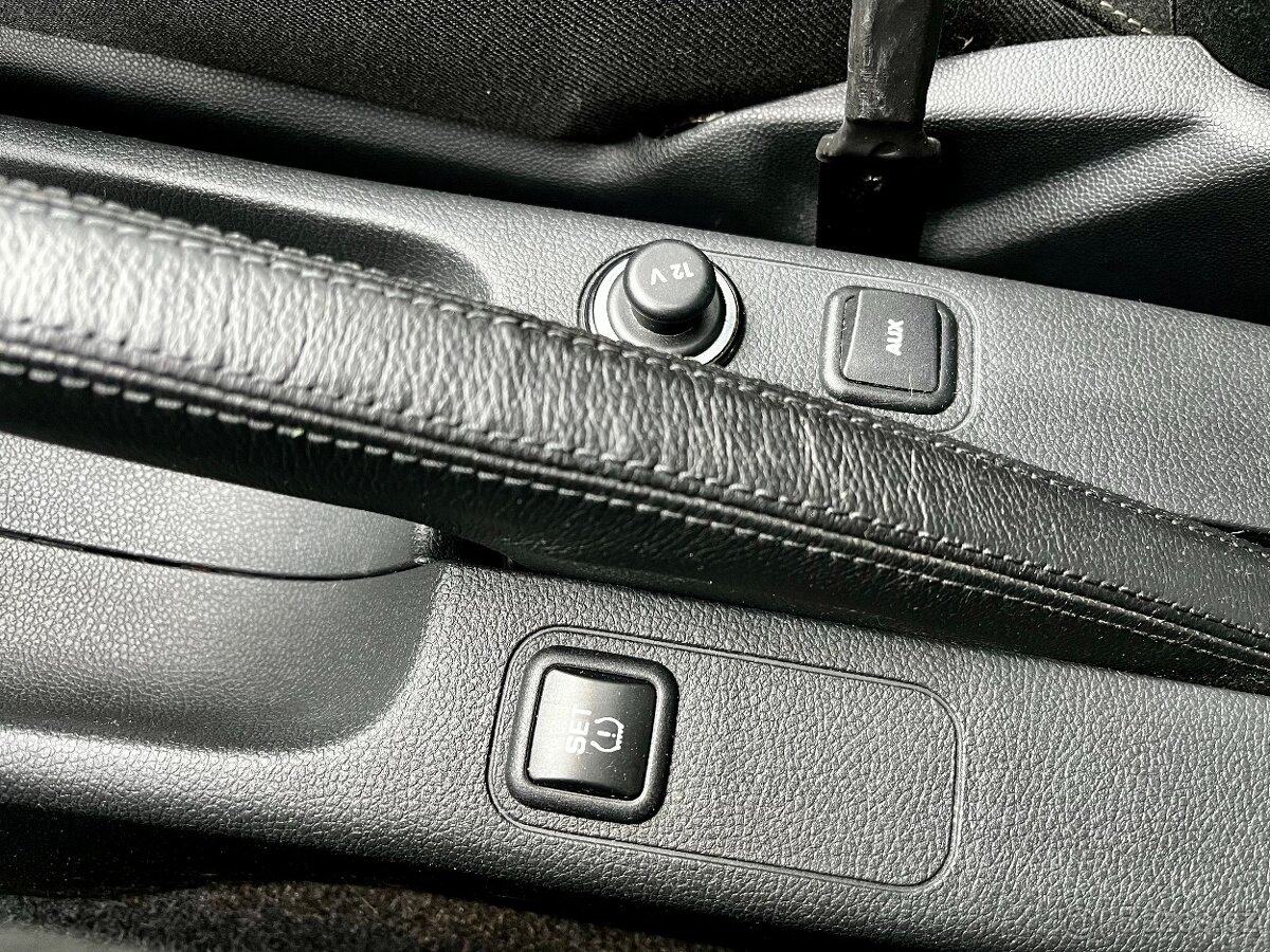 Škoda Fabia 1.4i 16V 63kW ŠÍBR Tempomat ESP AUX Senzory - 20