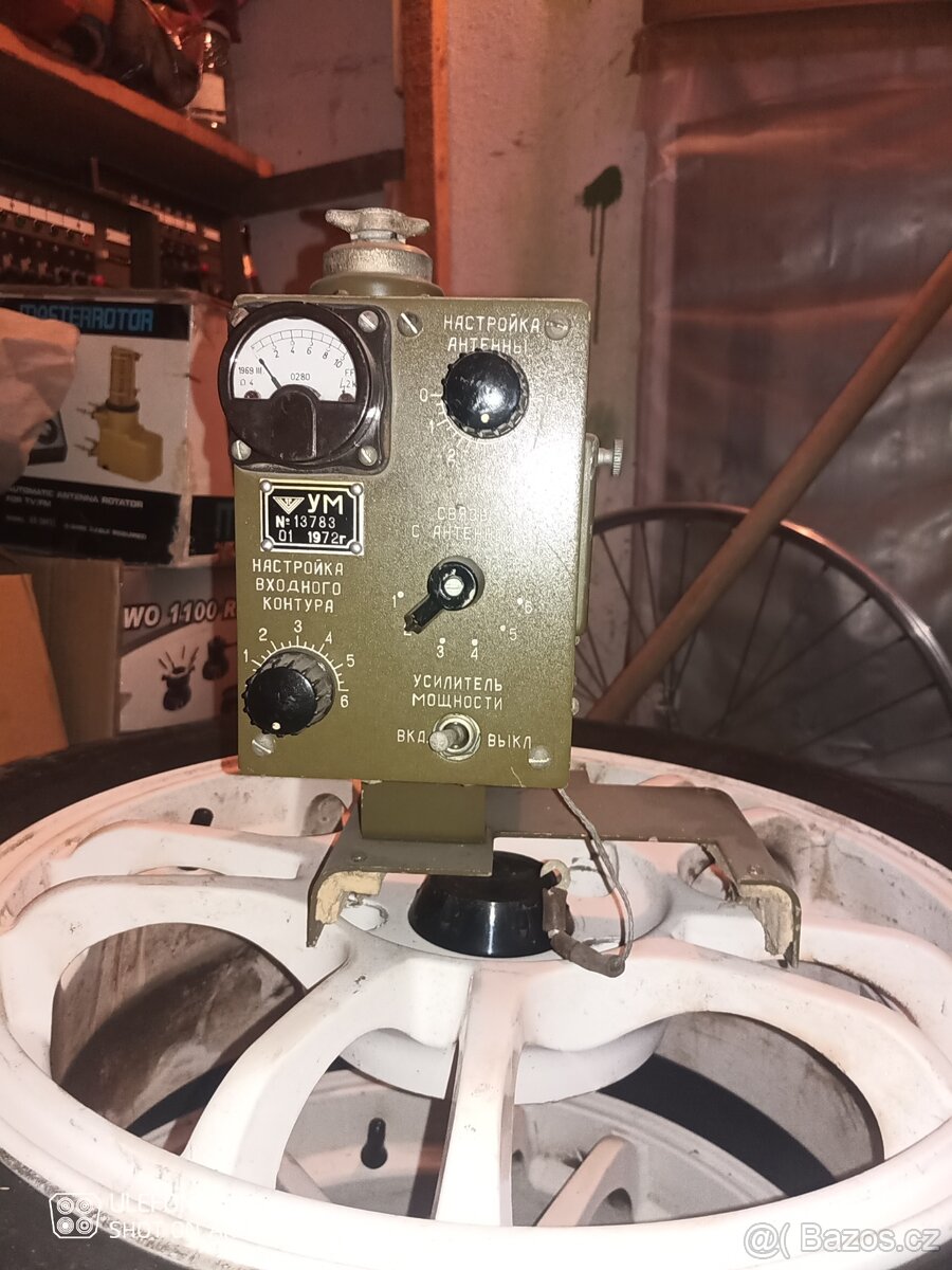 Přijímače vysílače z doby studené války - 20