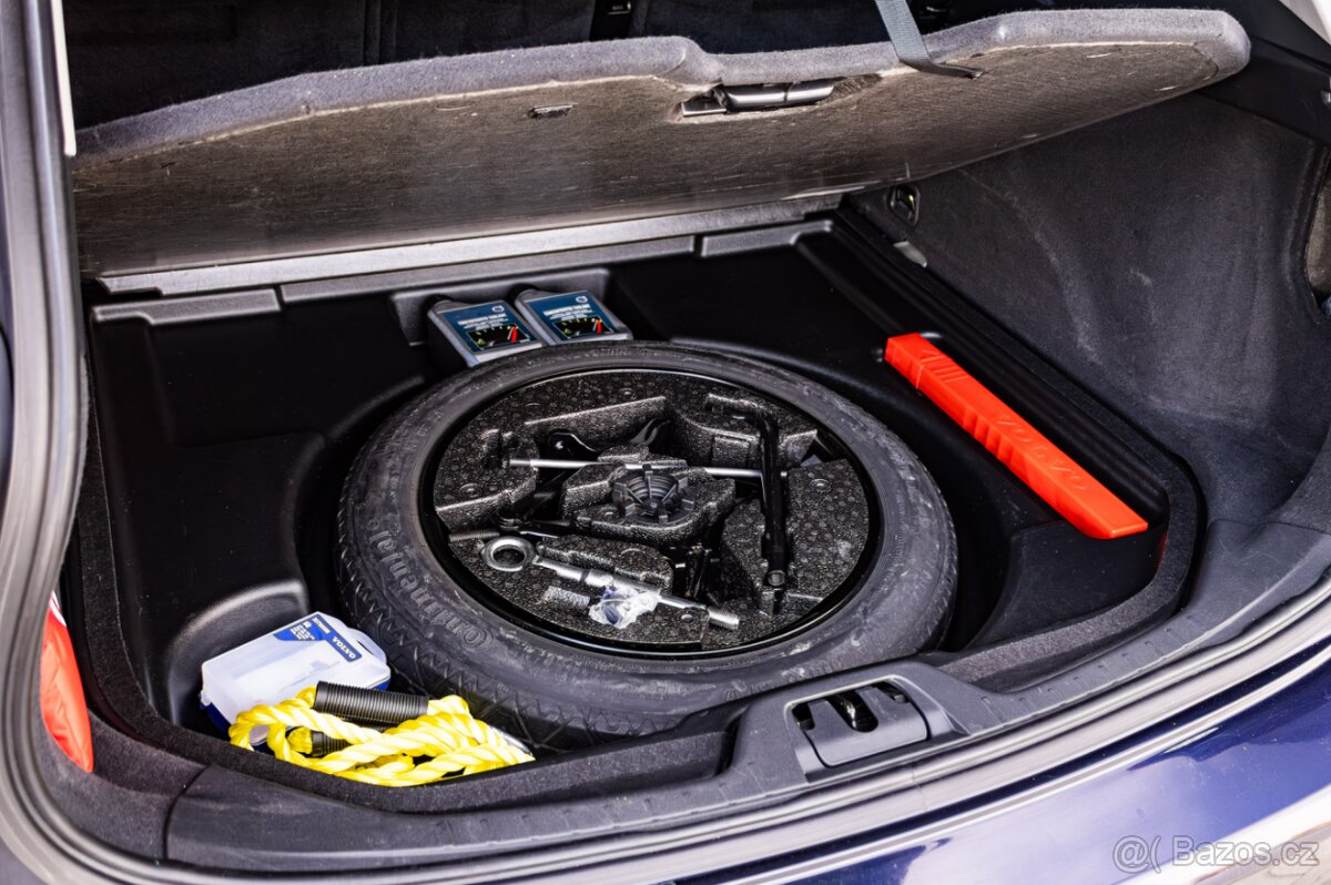 Volvo V60 D2 2.0 88kW Momentum - 20