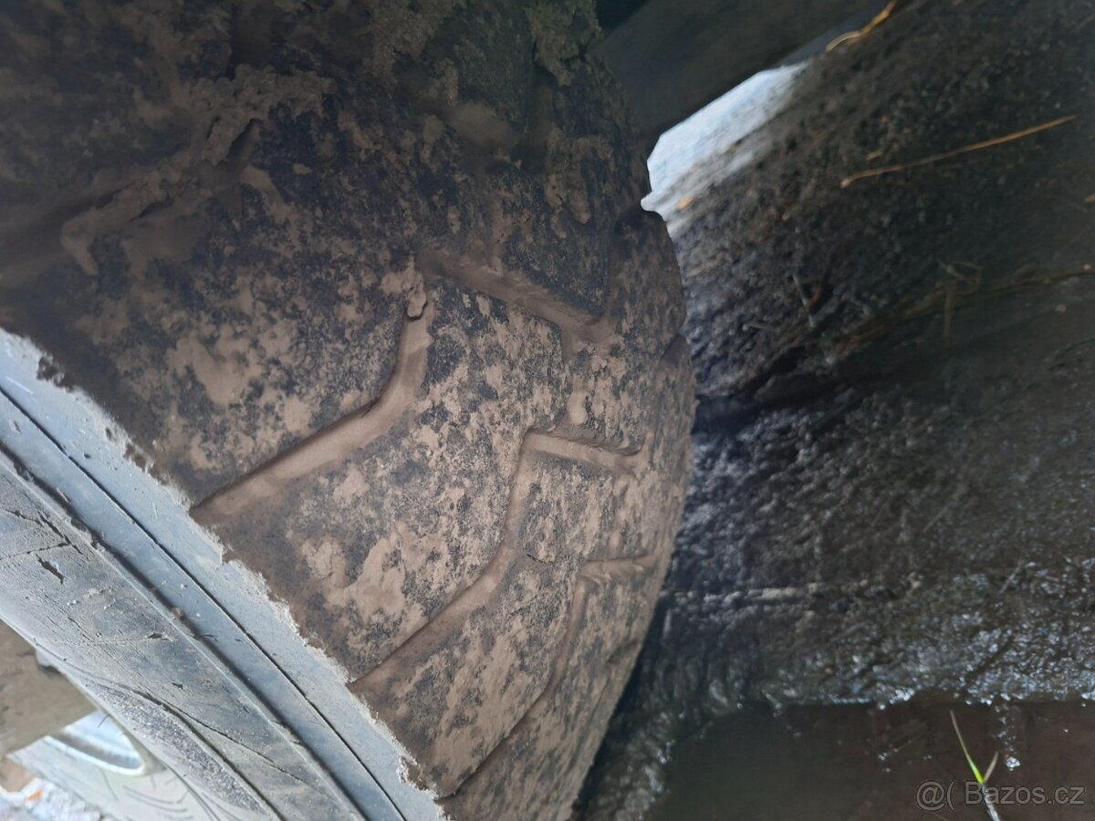 MB ACTROS 1832 6X4 - 20